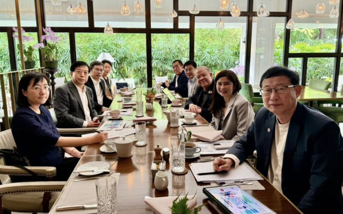 พิชัย ถกทูตจีน จับมือแก้ปัญหาสินค้าไม่ได้มาตรฐาน-เร่งซื้อสินค้าเกษตร