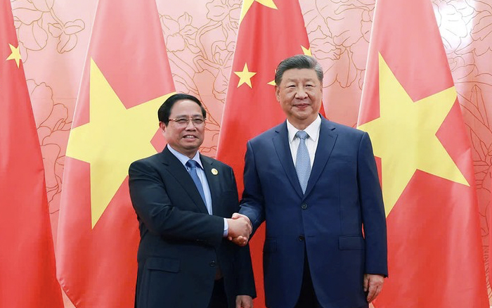 เวียดนามถือว่าการพัฒนาความสัมพันธ์กับจีนเป็นสิ่งสําคัญอันดับแรกในนโยบายต่างประเทศ