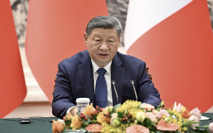 สี จิ้นผิง ส่งสัญญาณปราบ 