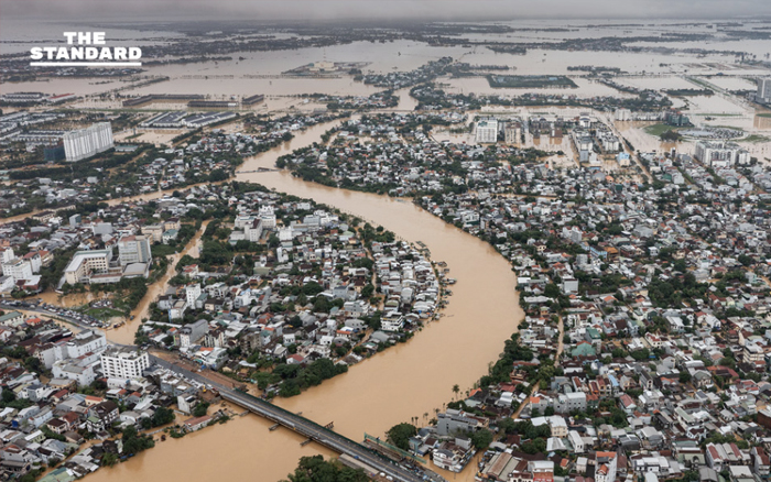 นานาชาติส่งมอบความช่วยเหลือให้เวียดนาม กว่า 580 ล้านบาท เพื่อฟื้นฟูประเทศหลังภัยพิบัติน้ำท่วมใหญ่