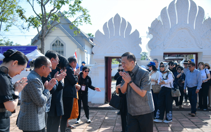 ผู้ช่วยรัฐมนตรีประจำกระทรวงการต่างประเทศนำคณะทูตต่างประเทศประจำประเทศไทยเข้าร่วมกิจกรรมทางวัฒนธรรม ในห้วงการทัศนศึกษาโครงการอันเนื่องมาจากพระราชดำริฯ ประจำปี 2569