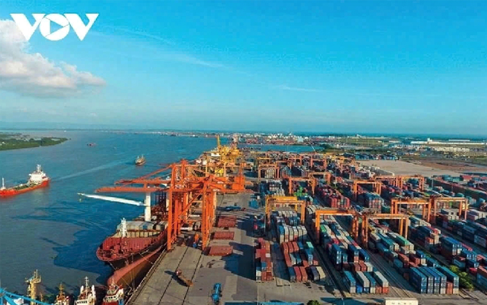 ธุรกิจต่างๆ เตรียมพร้อมสําหรับความตึงเครียดในตะวันออกกลาง เนื่องจากการหยุดชะงักของโลจิสติกส์คุกคามการค้าโลก